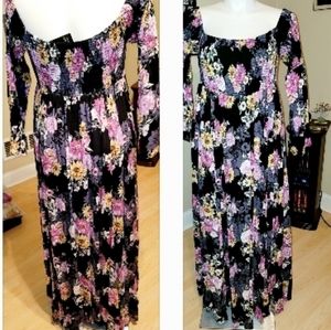 NWT Torrid Long black  floral Maxi dress.